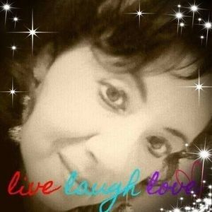 Meet your Posher, Pamela